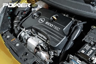 Opel Adam Rocks 1.0 Turbo Ecotec 115Ps